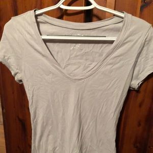 Wet Seal gray v neck, short sleeve shirt Small